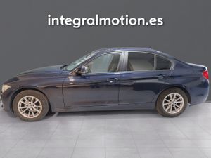 BMW Serie 3 318d  - Foto 25