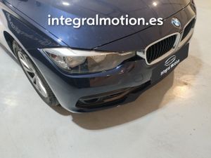 BMW Serie 3 318d  - Foto 28