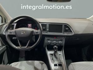 Seat Leon ST 1.6 TDI 85kW (115CV) S&S Style Ad Nav  - Foto 8