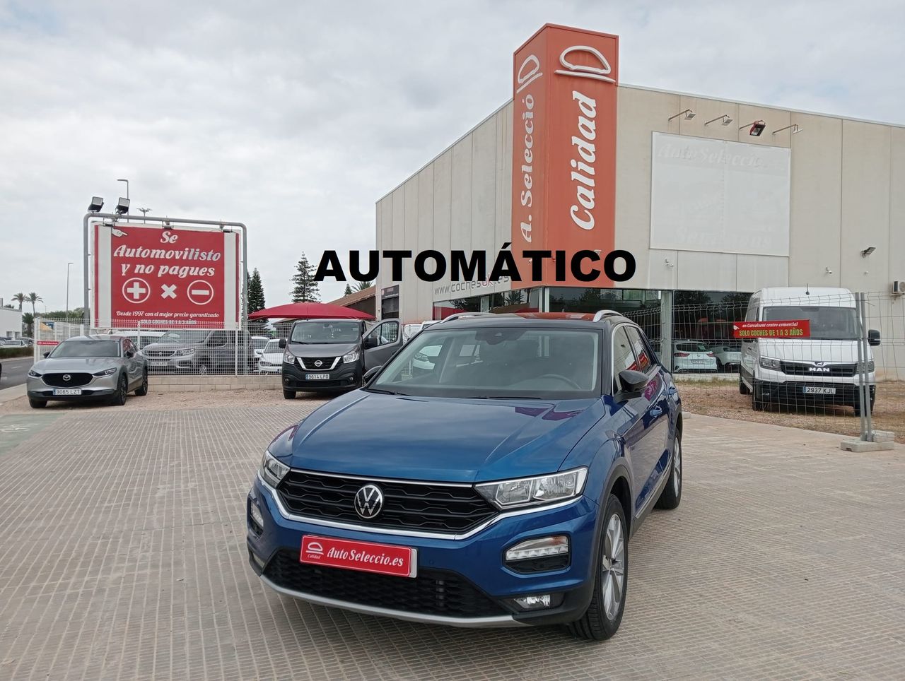 Volkswagen T-Roc Advance 2.0 TDI 110kW (150CV) DSG Automático azul   - Foto 1