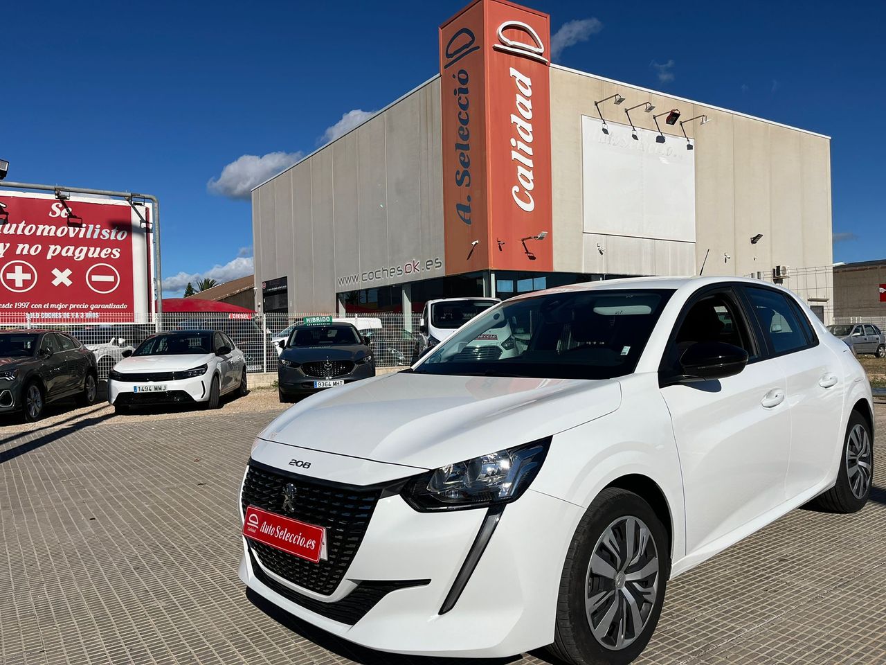 Peugeot 208 PureTech 73kW (100CV) Active Pack blanco 2023  - Foto 1