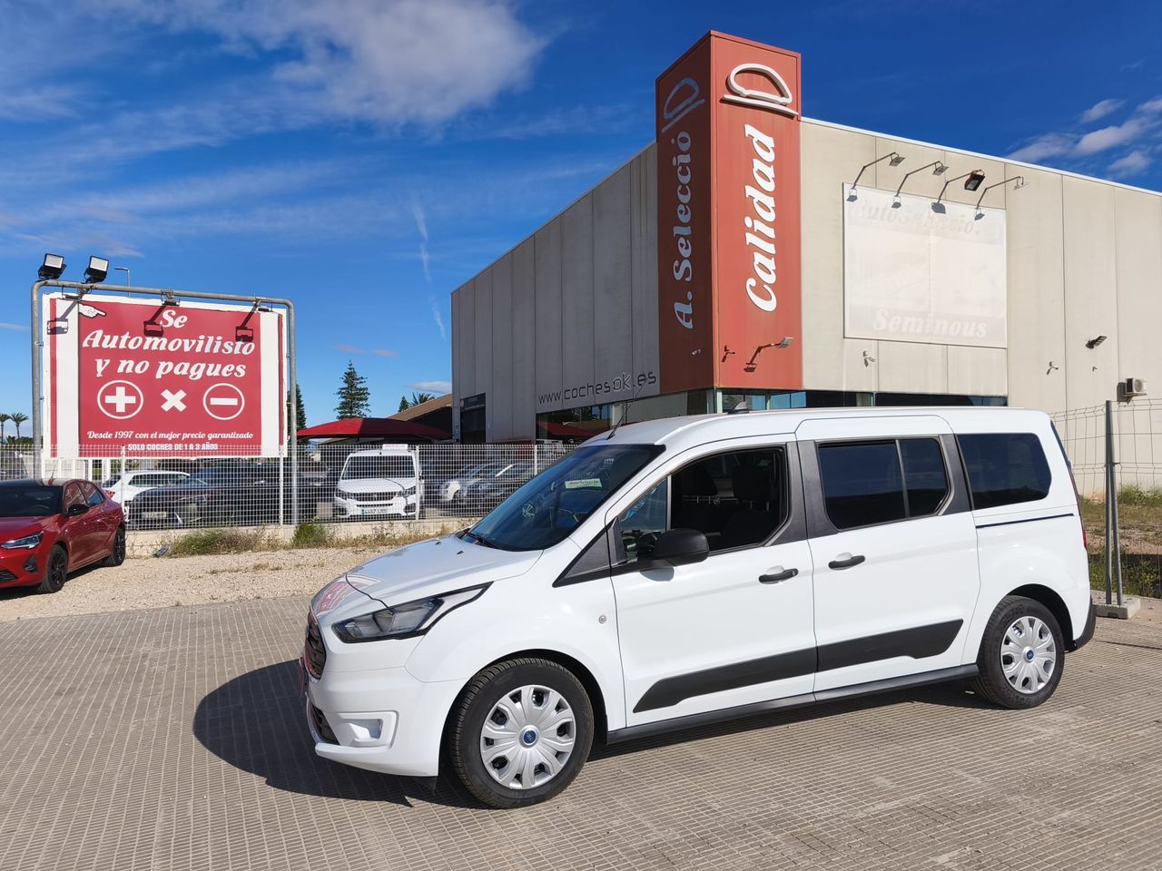 Ford Transit Connect Kombi 1.5 TDCi 74kW Ambient 220 L1 (M1)  - Foto 1