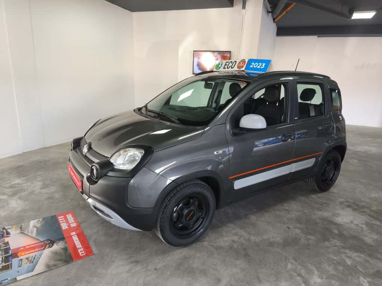 Fiat Panda Garmin 1.0 Hybrid 51kW (70cv) GRIS  - Foto 1