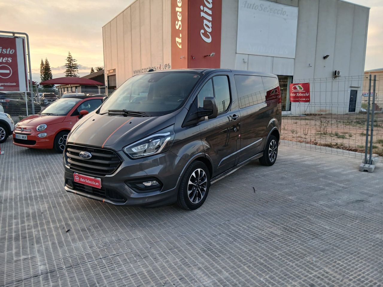 Ford Transit Custom 2.0 KOMBI TDCI 185CV AUTOMATICO  - Foto 1