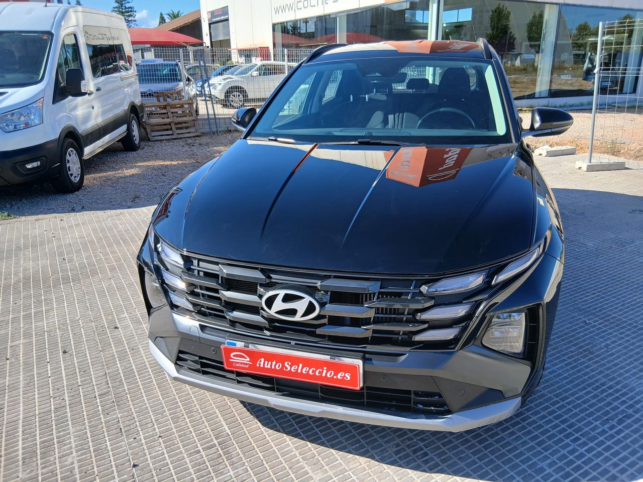 Hyundai Tucson 1.6T 118kW (160CV) Maxx NEGRO 2025  - Foto 1