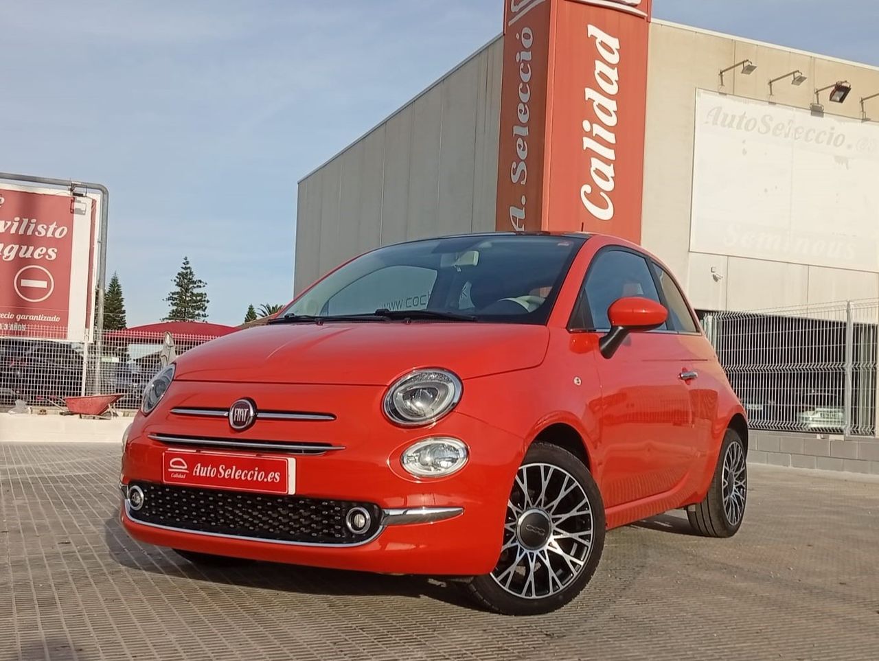 Fiat 500 Dolcevita 1.0 Hybrid 51KW (70 CV) NARANJA  - Foto 1