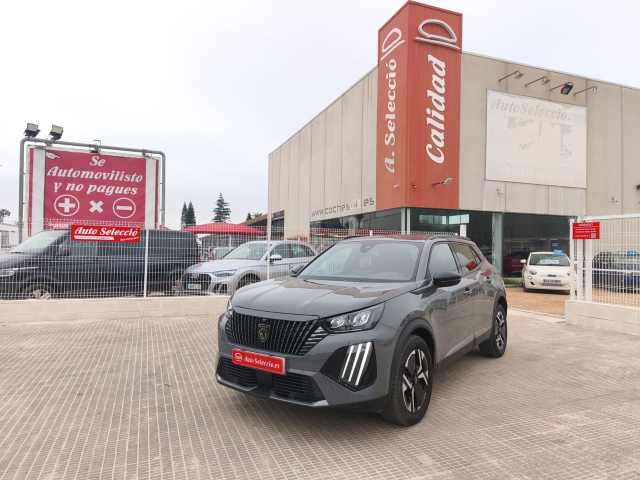 Peugeot 2008 Allure Puretech 130 S&S EAT8  - Foto 1