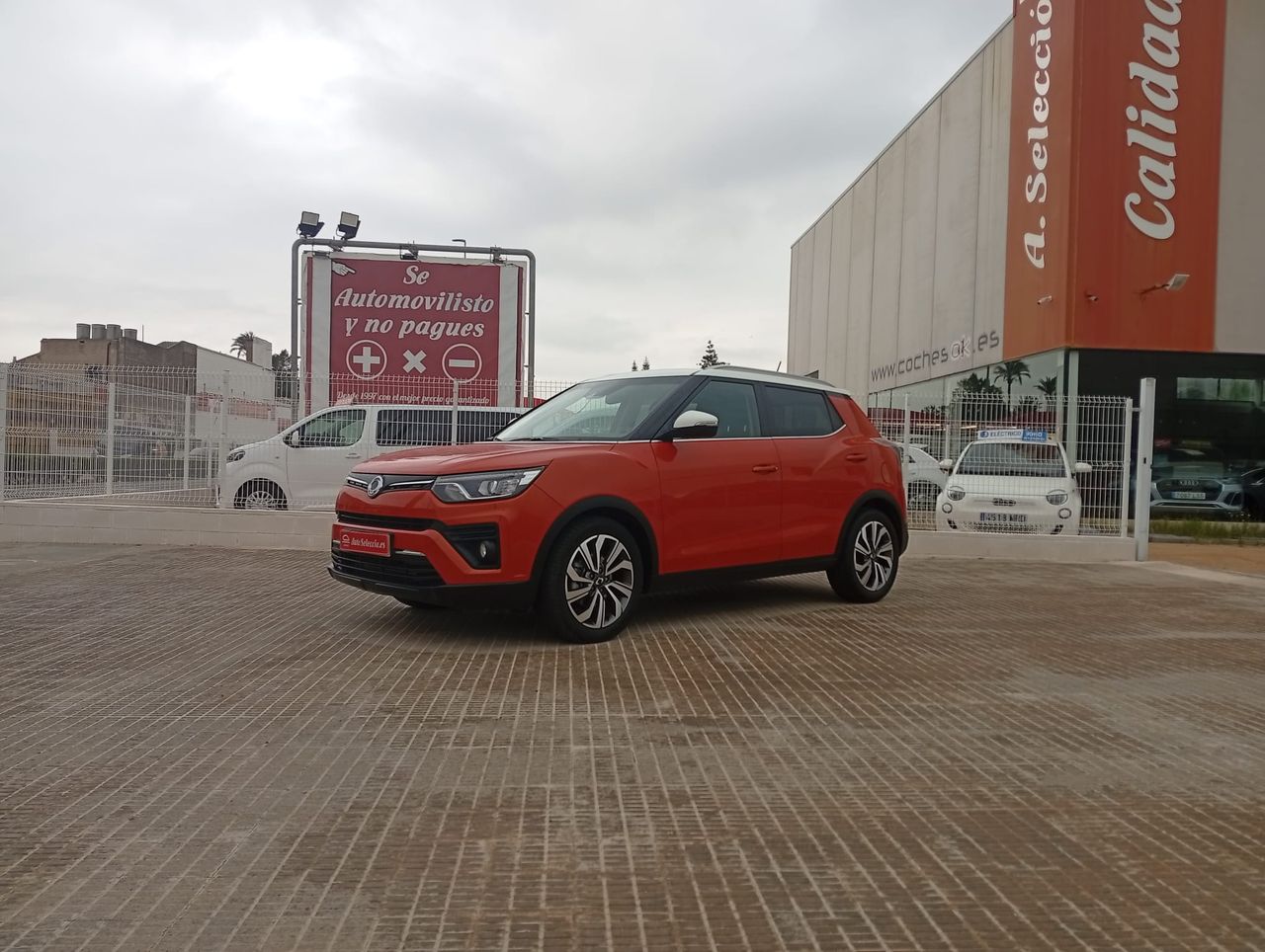 SsangYong Tivoli G15T Limited Auto  - Foto 1