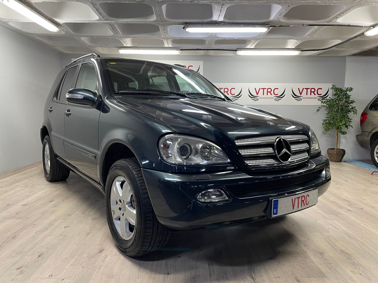 Mercedes Clase M 270CDi   - Foto 1