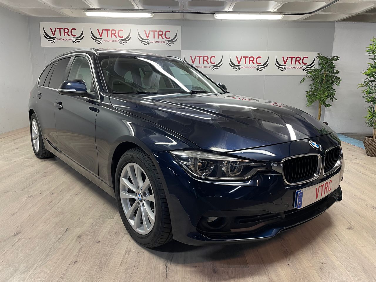 BMW Serie 3 Touring 2.0d   - Foto 1