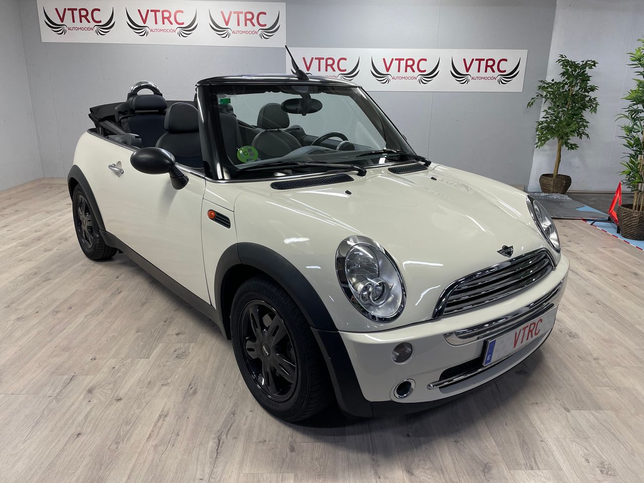 MINI One CABRIO   - Foto 1