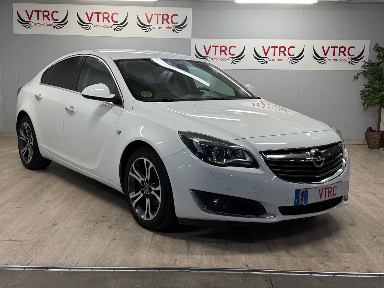 Opel Insignia  2.0 CDTI 16V S&S ecoFLEX 140 cv   - Foto 1