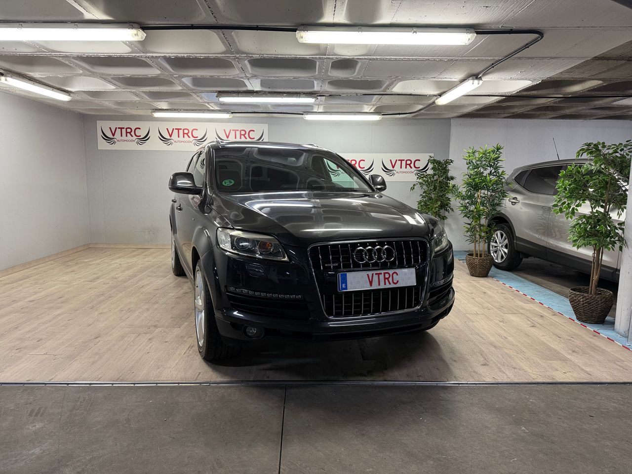 Audi Q7 4.2 V8 Quattro   - Foto 1