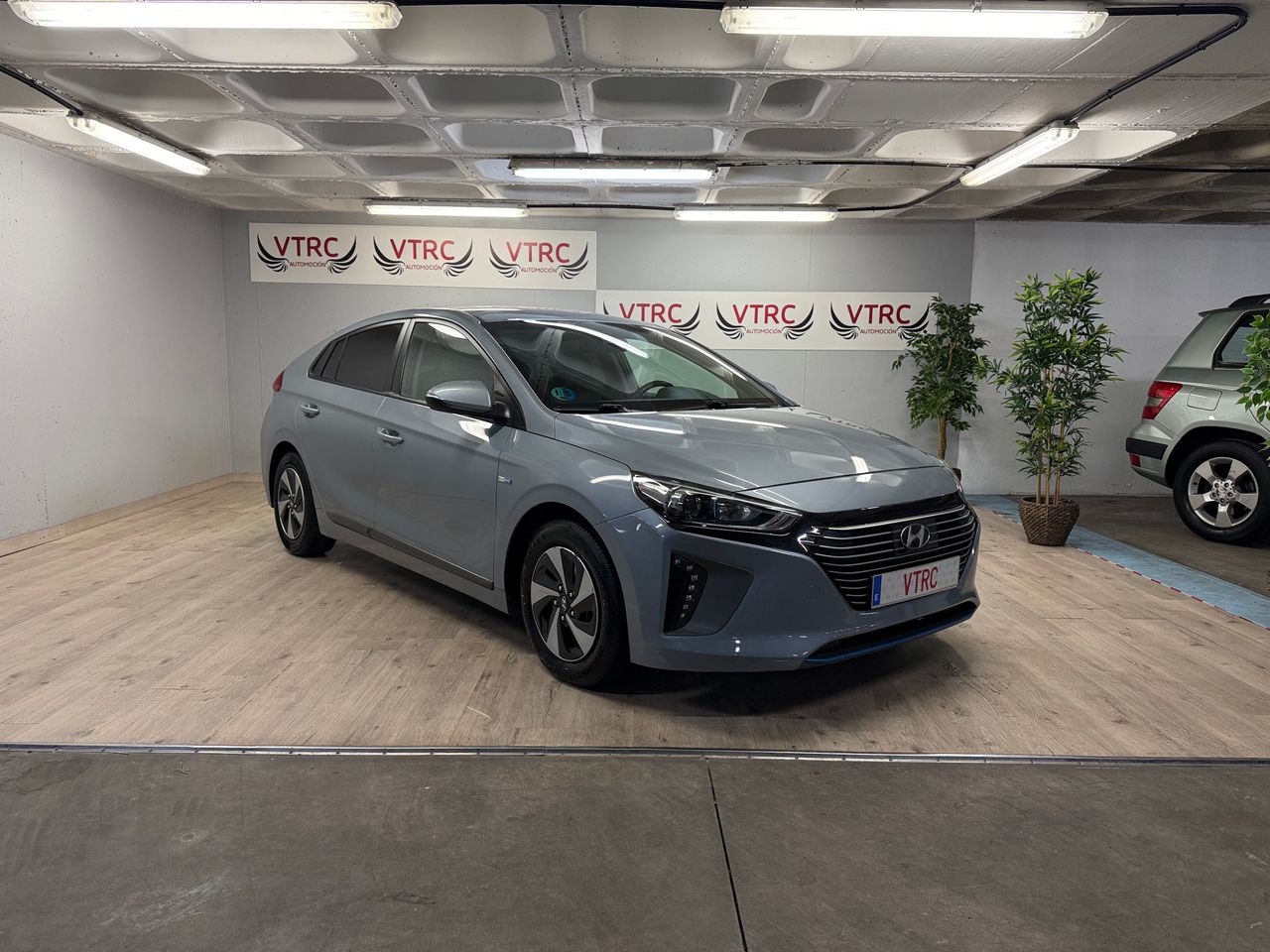 Hyundai IONIQ Hibrido   - Foto 1