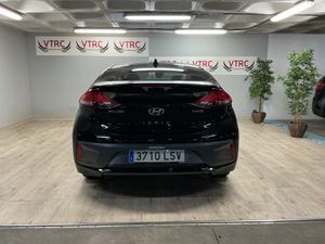 Hyundai IONIQ Híbrido 1.6 GDI 104 kW (141 CV) DCT Klass - Foto 20
