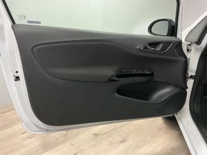 Opel Corsa 3p Selective 1.4 66 kW (90 CV) - Foto 8