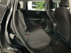 Jeep Compass Sport 1.4 MultiAir 103 kW (140 CV) 4x2 - Foto 9