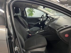 Ford Focus Berlina Sport 1.0 EcoBoost 125 CV Auto-Start-Stop - Foto 7