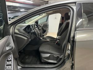 Ford Focus Berlina Sport 1.0 EcoBoost 125 CV Auto-Start-Stop - Foto 18