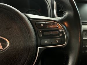 Kia Sportage 1.7 CRDi x-Tech 4x2 85 kW (115 CV) - Foto 13