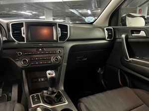 Kia Sportage 1.7 CRDi x-Tech 4x2 85 kW (115 CV) - Foto 21