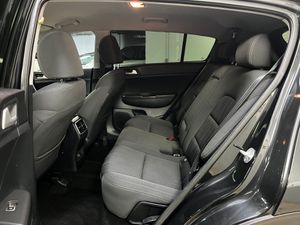 Kia Sportage 1.7 CRDi x-Tech 4x2 85 kW (115 CV) - Foto 19