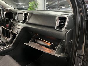 Kia Sportage 1.7 CRDi x-Tech 4x2 85 kW (115 CV) - Foto 28