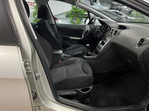 Peugeot 308 SW Confort 1.6 VTi 120 - Foto 6