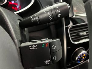 Renault Clio Limited Energy TCe 66 kW (90 CV) - Foto 31