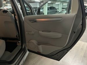 Mercedes Clase B B 170 Aut. - Foto 8