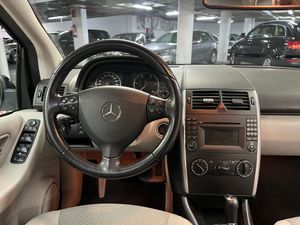 Mercedes Clase A A 180 CDI Berlina Autotronic - Foto 14