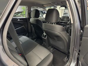 Hyundai Tucson 1.6 CRDI 48V SLE 4X2 - Foto 9