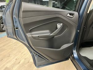 Ford Kuga ST-Line 1.5 EcoBoost Auto-Start-Stop 110 kW (150 CV) 4x2 - Foto 5