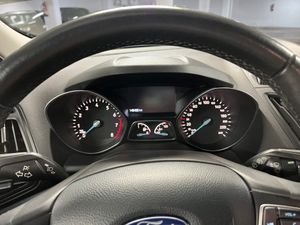 Ford Kuga ST-Line 1.5 EcoBoost Auto-Start-Stop 110 kW (150 CV) 4x2 - Foto 18