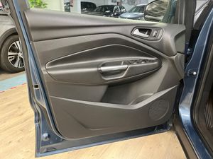 Ford Kuga ST-Line 1.5 EcoBoost Auto-Start-Stop 110 kW (150 CV) 4x2 - Foto 13