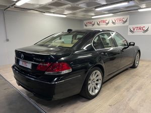 BMW Serie 7 730d - Foto 21