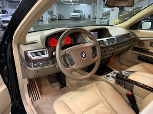 BMW Serie 7 730d - Foto 11