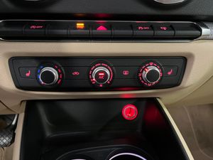 Audi A3 2.0 TDI 150 CV clean diesel Attraction - Foto 24