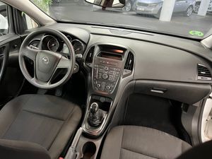 Opel Astra 5p Essentia 1.4 100 CV - Foto 9