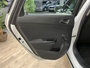 Opel Astra 5p Essentia 1.4 100 CV - Foto 11
