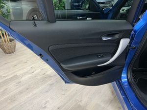 BMW Serie 1 118d 5p - Foto 17