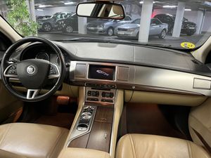 Jaguar XF XF Sportbrake 2.2D Luxury - Foto 9
