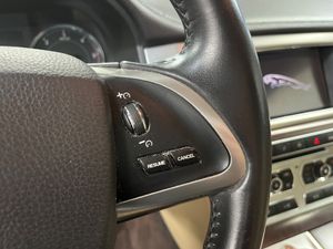 Jaguar XF XF Sportbrake 2.2D Luxury - Foto 18