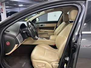 Jaguar XF XF Sportbrake 2.2D Luxury - Foto 16