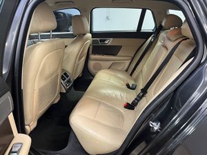 Jaguar XF XF Sportbrake 2.2D Luxury - Foto 12