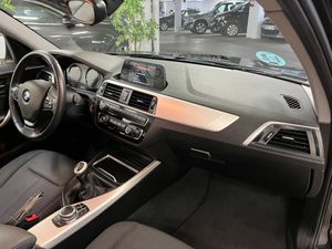BMW Serie 1 116d 5p - Foto 4