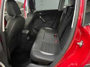 Peugeot 2008 Allure 1.2 PureTech 110 S&S - Foto 10