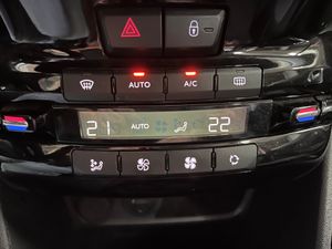 Peugeot 2008 Allure 1.2 PureTech 110 S&S - Foto 18