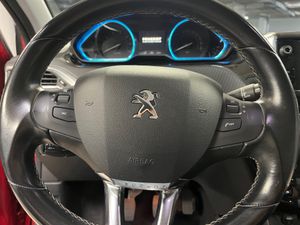 Peugeot 2008 Allure 1.2 PureTech 110 S&S - Foto 15
