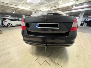 Skoda Rapid 1.6 TDI CR 105 CV Active - Foto 9